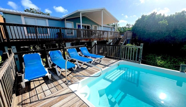 Blue Home - Receive 400 dollars ntowards a BOAT RENTAL!