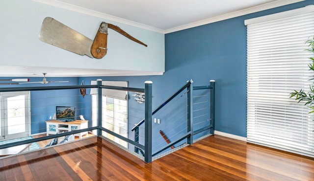 Blue Jetty - charming pet friendly home