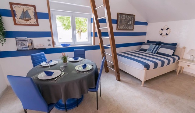 Blue Marine Apartment