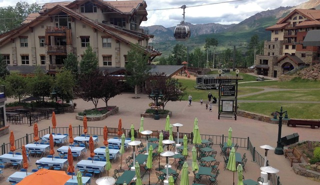 Blue Mesa Lodge 32A by Avantstay Located In The Heart Of Mountain Village w/Prime Skiing Access