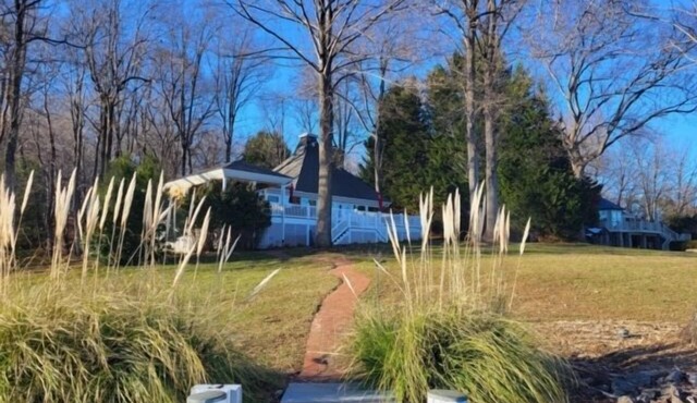 Blue Mountain Cottage: Mountain View, Wifi, 2 Kayaks, Cornhole, Firepit, Sandy Beach,