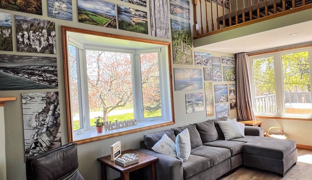 Blue Mountain Gallery Getaway