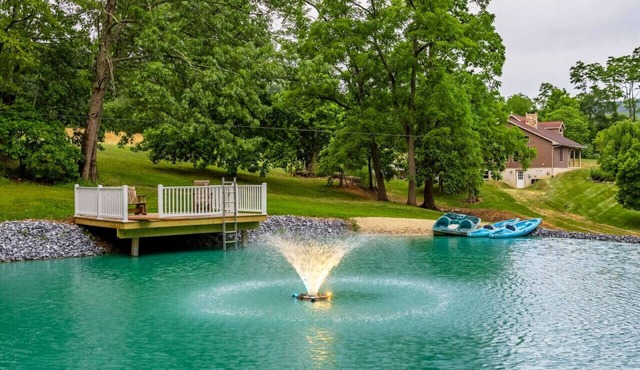 Blue mountain retreat