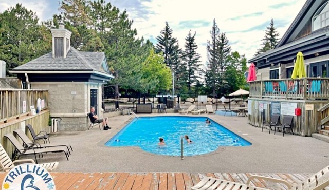 Blue Mountain Suites