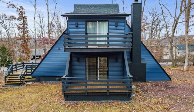 Blue Nest By The Lake