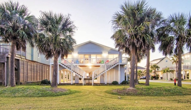 Blue Pearl Beach Cottage