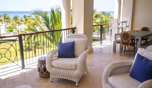 Blue Pearl - Beachfront condo in Cap Cana