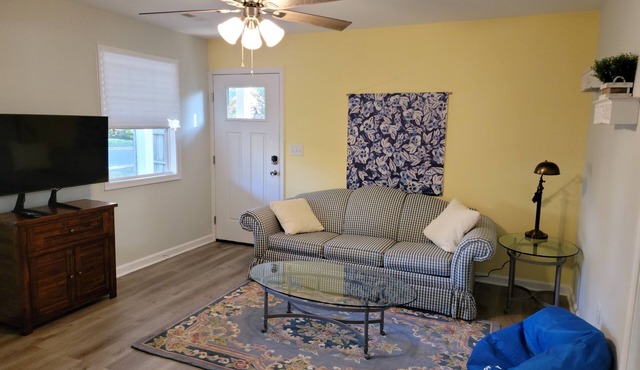 Blue Ridge Avenue Guest House