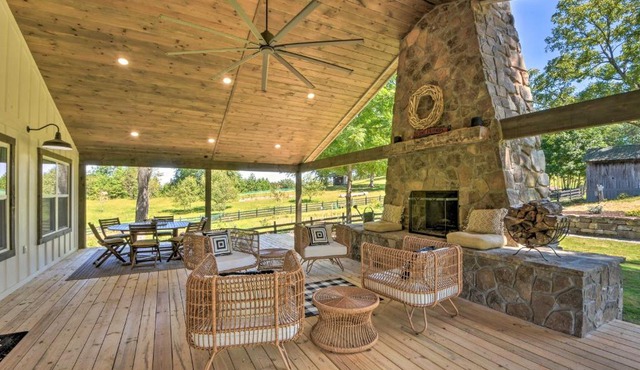 Blue Ridge Cottage Modern Solace in the Mountains