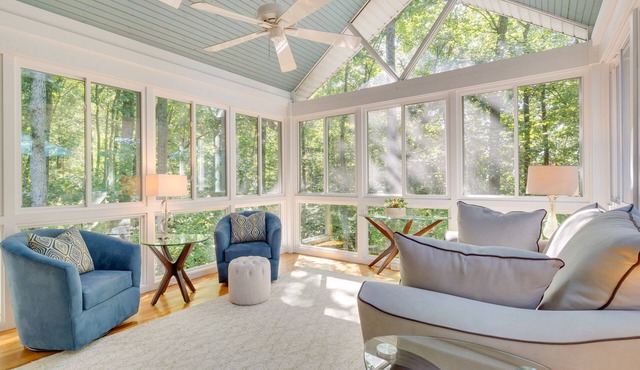 Blue Ridge Mountain Retreat: Deck & Sunroom!