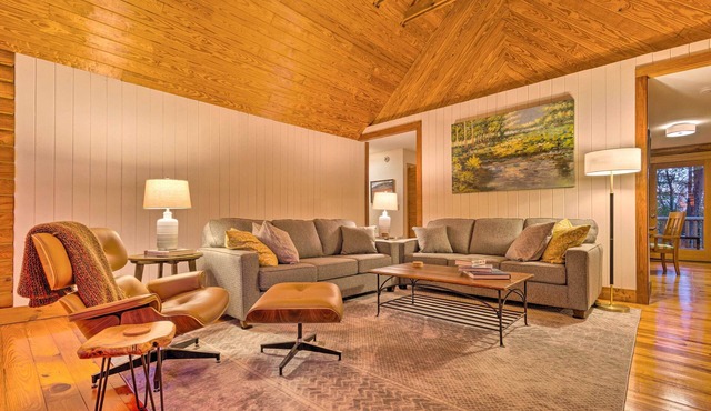 Blue Ridge Mtn Cabin Near Hiking & Biking Trails!