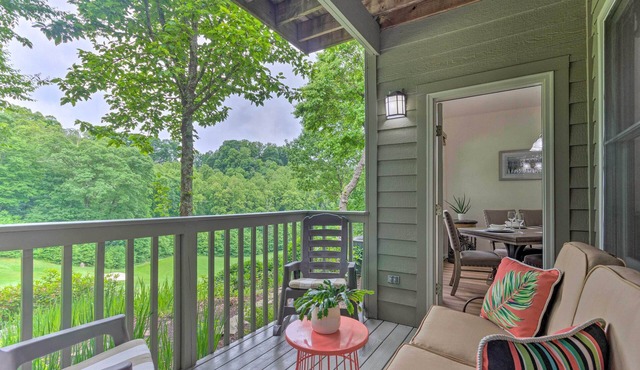 Blue Ridge Mtn Views: Condo w/Furnished Balcony