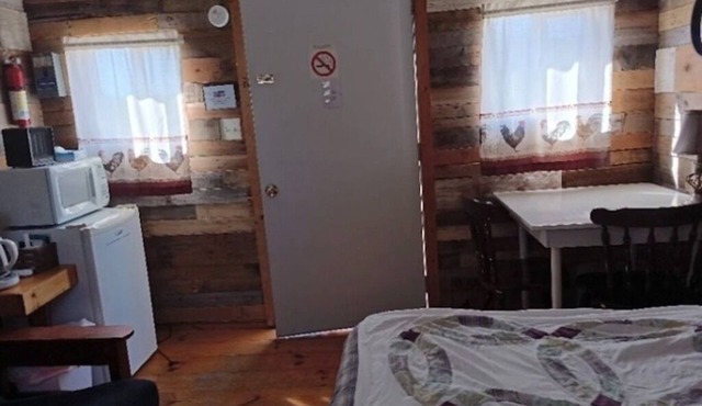 Blue Ridge Parkway Camping Cabin, Pet Friendly and Family Ready