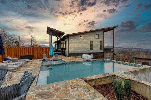 Blue Ridge - Pool - Hot Tub - Views