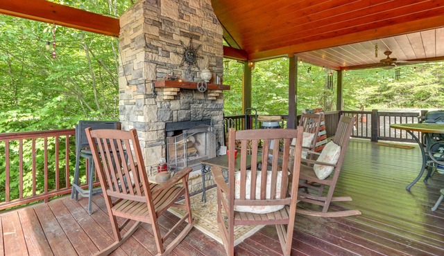 Blue Ridge Vacation Rental w/ Decks & Views!