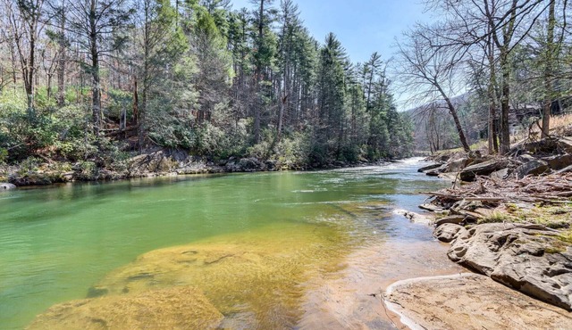 Blue River Charming cabin access to river, Blue Ridge.