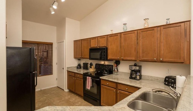 Blue's Retreat 3 Bedroom by Casago