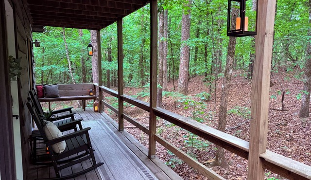 Blue Spirit · Private Studio Cabin in the Trees