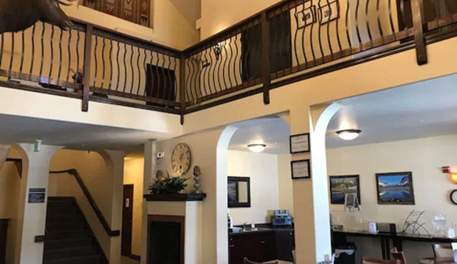 Blue Spruce Inn