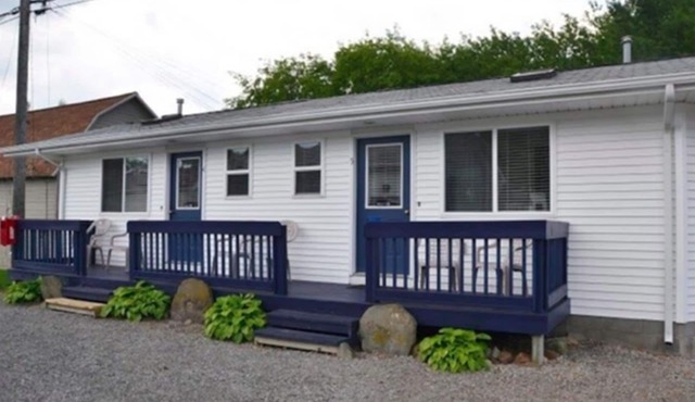 Blue Spruce Motel