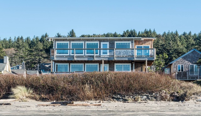 Blue Starfish by AvantStay | Ocean Views & Direct Cannon Beach Access