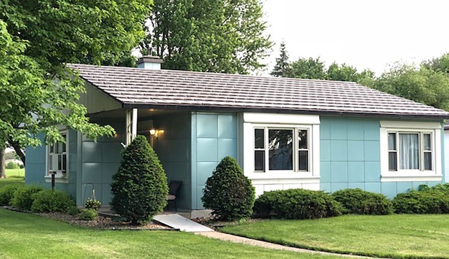 Blue Steel Lustron - Rare - Near Starved Rock Country
