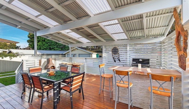 Blue Summer House - Pet Friendly Accommodation