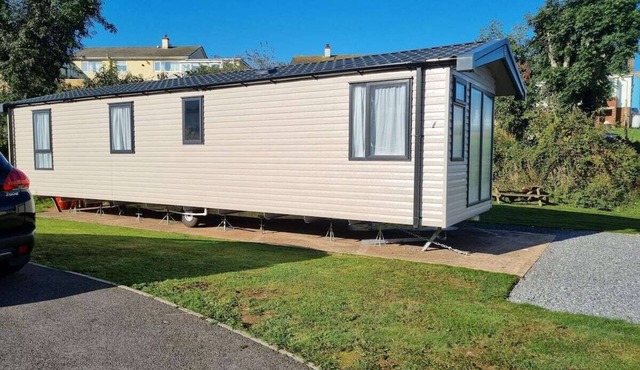 Blue Waters 7, Beverley Park