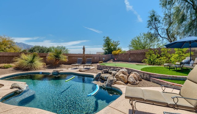Blue Wolff Resort - 3 br/d ba private pool, spa near dining, hiking, golf!