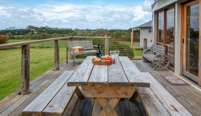 Blue Wren Cottage Farm Stay