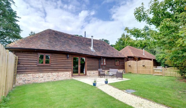 Bluebell Byre - Two Bedroom House, Sleeps 4