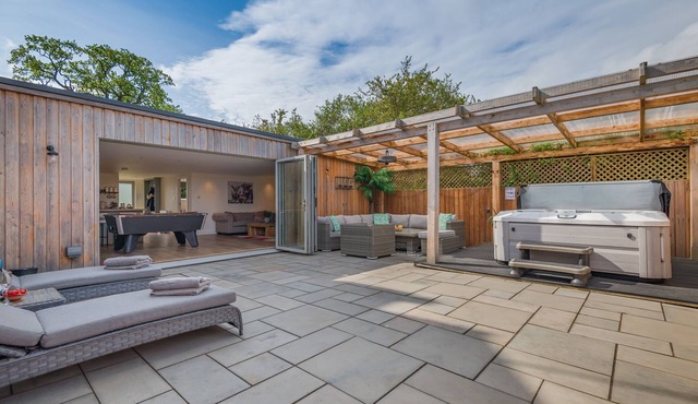 Bluebell Farm - The Cabin