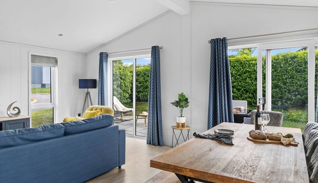 Bluebell Lodge, 29 Roadford Lake Lodges