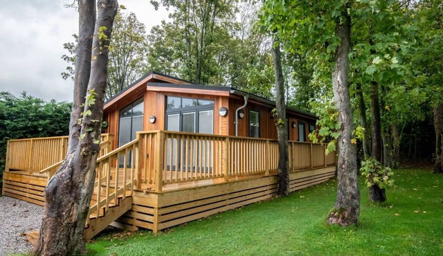 BLUEBELL LODGE, family friendly, luxury holiday cottage in Gargrave