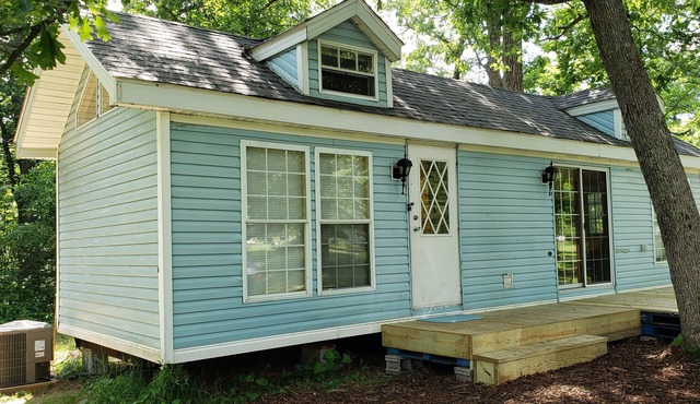 Bluebelle Tiny House in the 'Hundred Acre Woods'!
