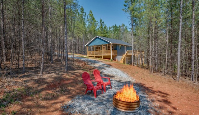 Bluebird Cottage | Secluded Cottage in the Blue Ridge Mountains