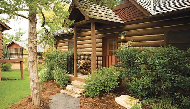 Bluegreen Wilderness Club at Big Cedar 2 Bedroom Cabin