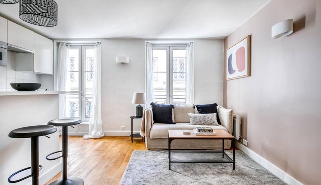 Blueground | École Militaire, nr Champs de Mars