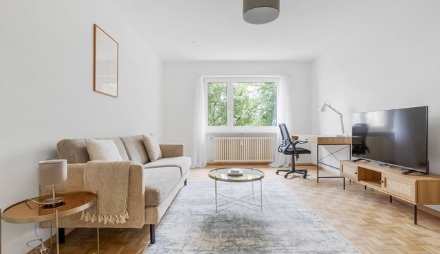 Blueground | Basel-Iselin, balcony, nr Kunstmuseum