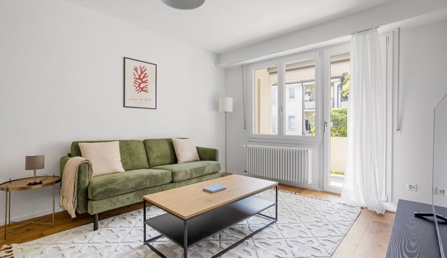 Blueground | Basel-Iselin, balcony, nr Kunstmuseum