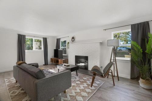 Blueground Beacon Hill nr groceries parks SEA-702