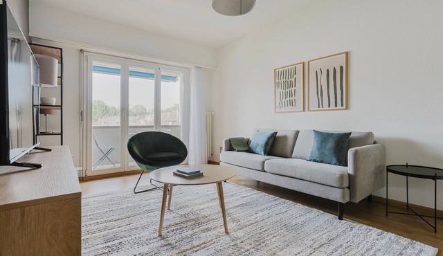 Blueground | Breite, elevator, fully furnished