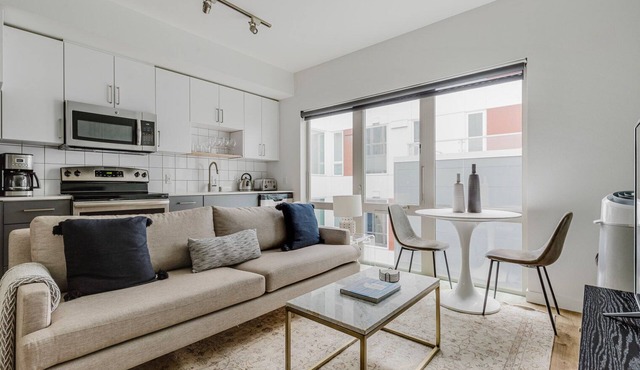 Blueground | Capitol Hill, AC, nr parks