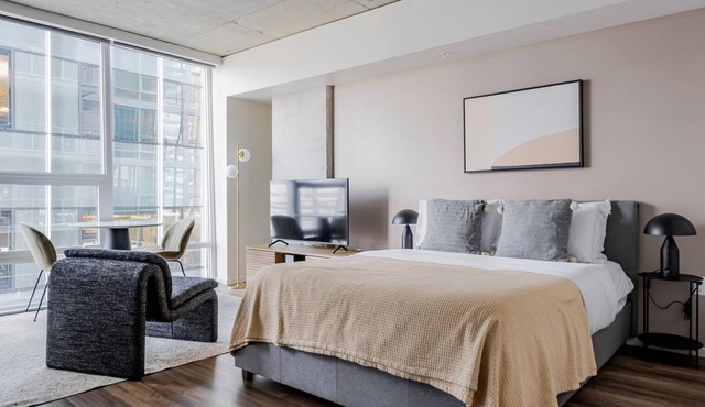 Blueground | Denny Triangle, pool, nr Pike Place