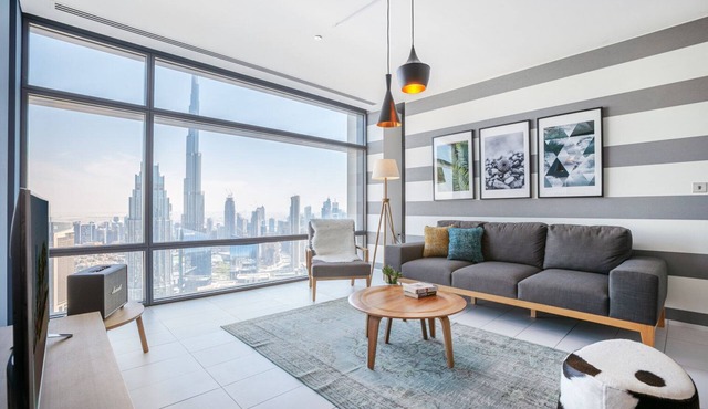 Blueground | DIFC, pool, nr Dubai Fountain