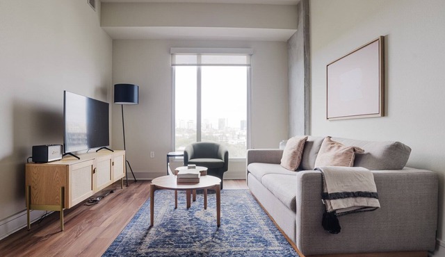 Blueground | Downtown 1bd apartment