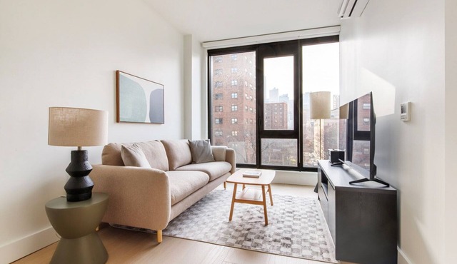 Blueground | Downtown Brooklyn, fitness center, nr Brooklyn Bridge