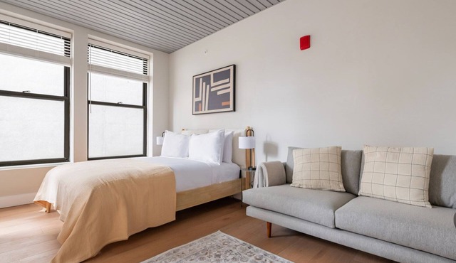 Blueground | Downtown Crossing, view, nr Park