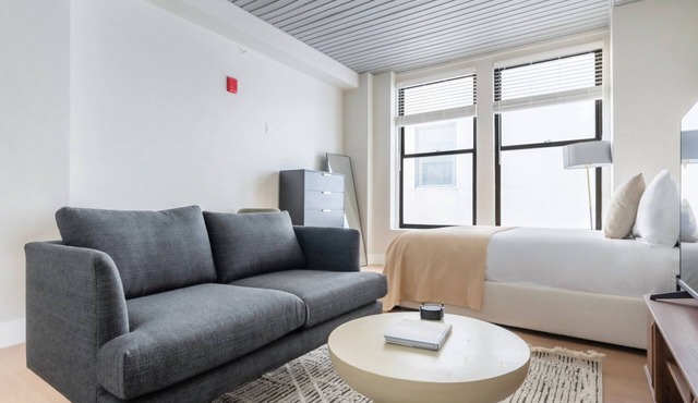 Blueground | Downtown Crossing, view, nr Boston Common