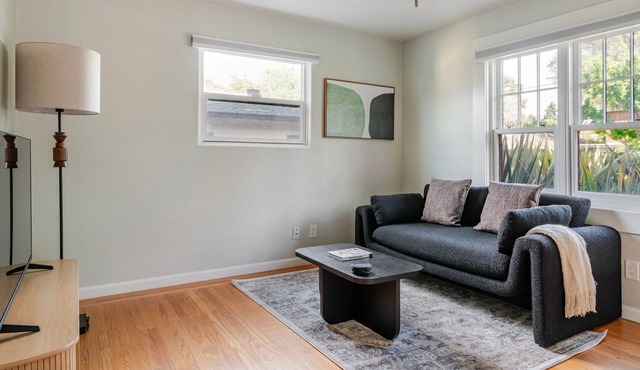 Blueground | Downtown North, view, nr Park